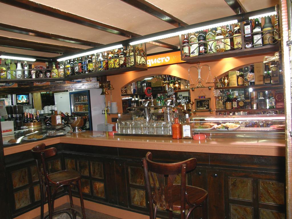 Hostal El Pesquero Burgo Zewnętrze zdjęcie