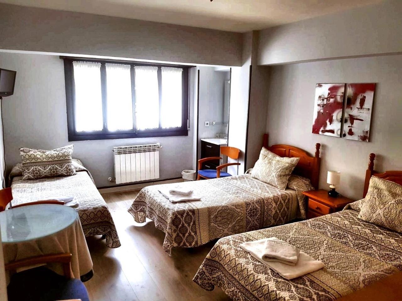 Hostal El Pesquero Burgo Zewnętrze zdjęcie