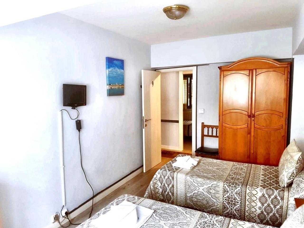 Hostal El Pesquero Burgo Zewnętrze zdjęcie